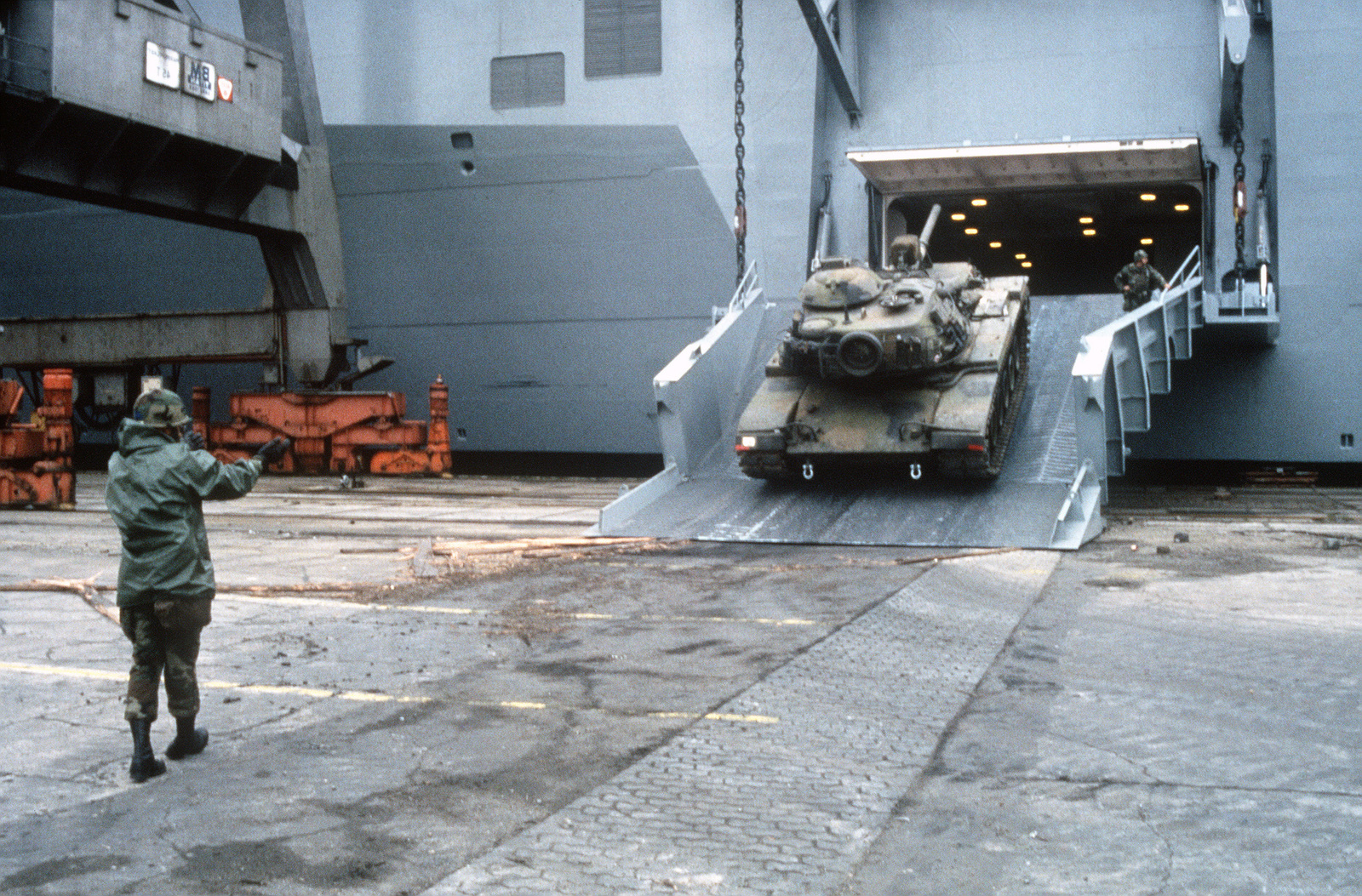 An M Tank Rolls Off The Vehicle Cargo Rapid Response Ship Usns Algol