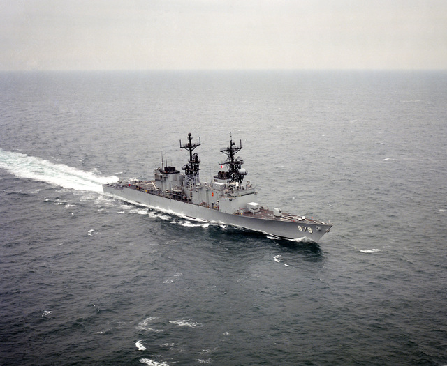 An Aerial Starboard Bow View Of The Spruance Class Destroyer Uss Stump