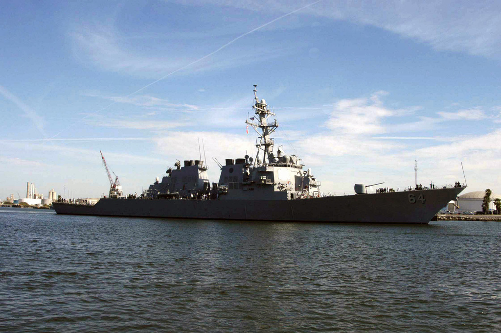 A Starboard Side View Showing The US Navy USN Arleigh Burke Class