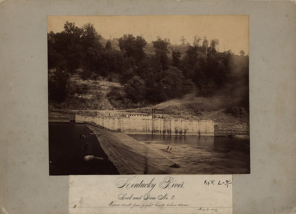 Kentucky River Lock And Dam Number Two NARA DVIDS Public Domain   Kentucky River Lock And Dam Number Two 000843 1024 