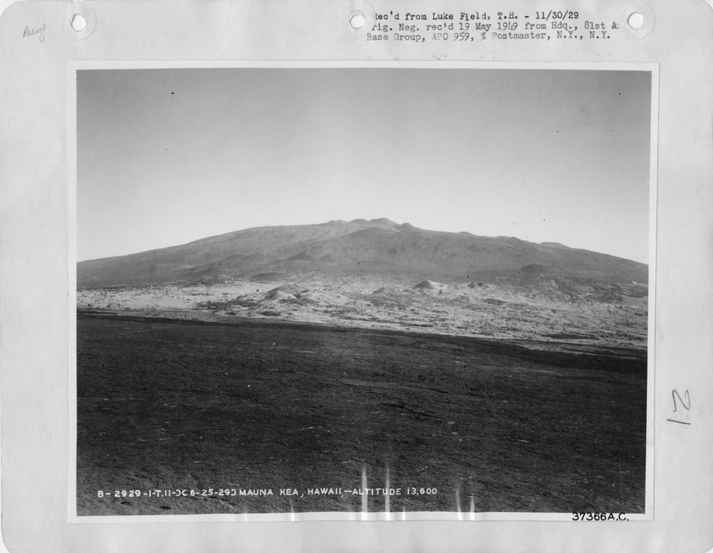 Hawaii - Mauna Kea and Mauna Loa - NARA & DVIDS Public Domain Archive ...