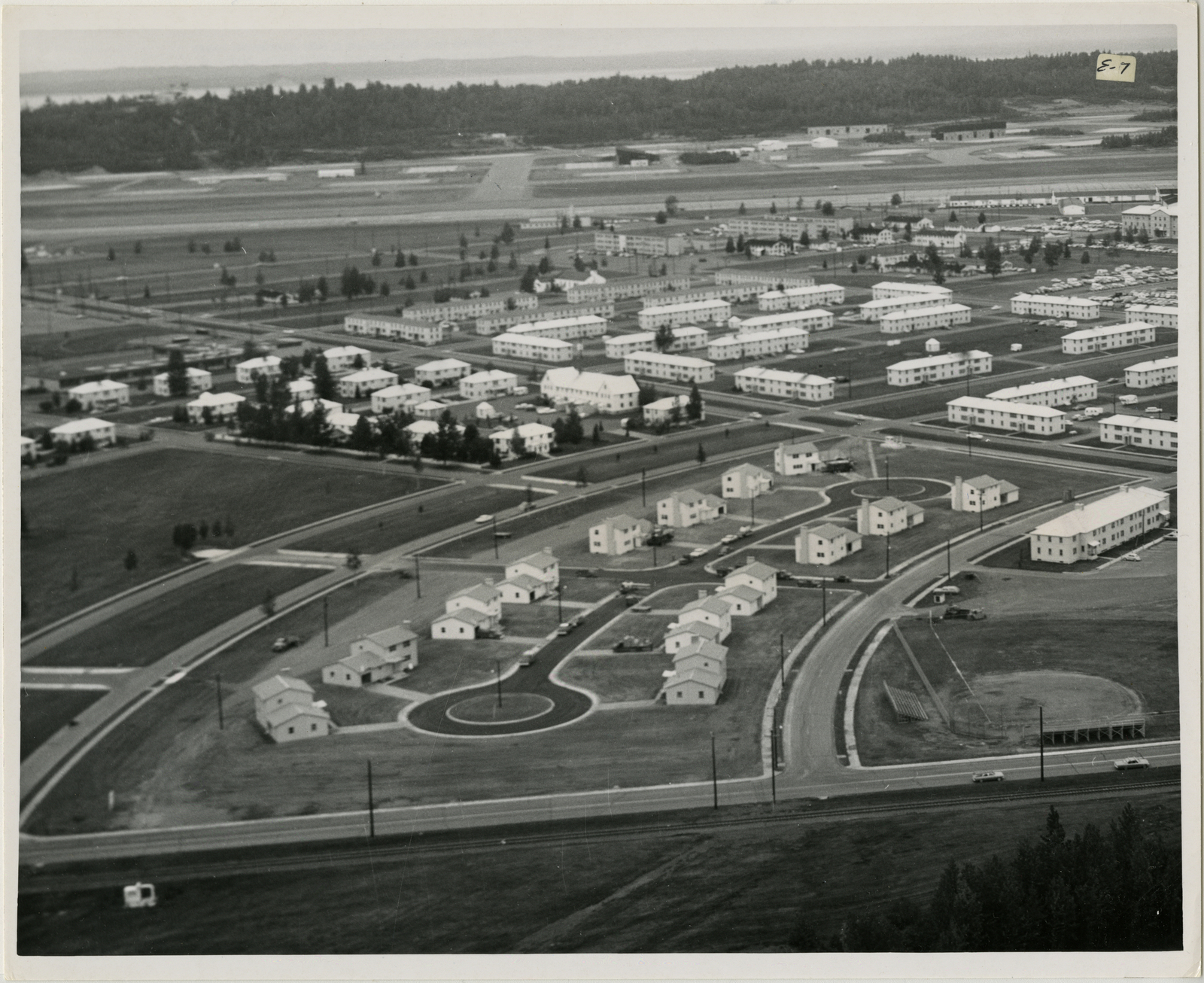 elmendorf air force base housing