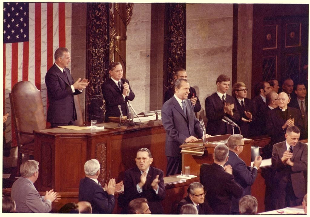 President Richard Nixon giving speech during a visit to Green Bay - UWDC -  UW-Madison Libraries