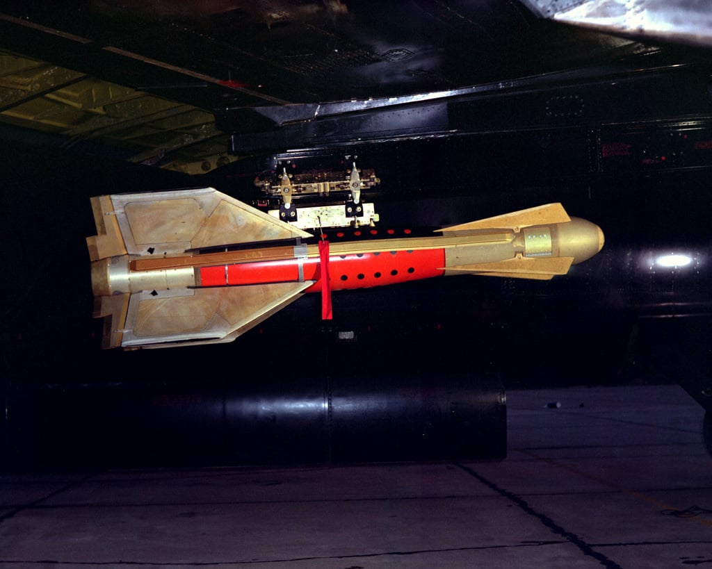 A GBU-15 (GW) Bomb Is Mounted On The Wing Pylon Of A B-52 ...