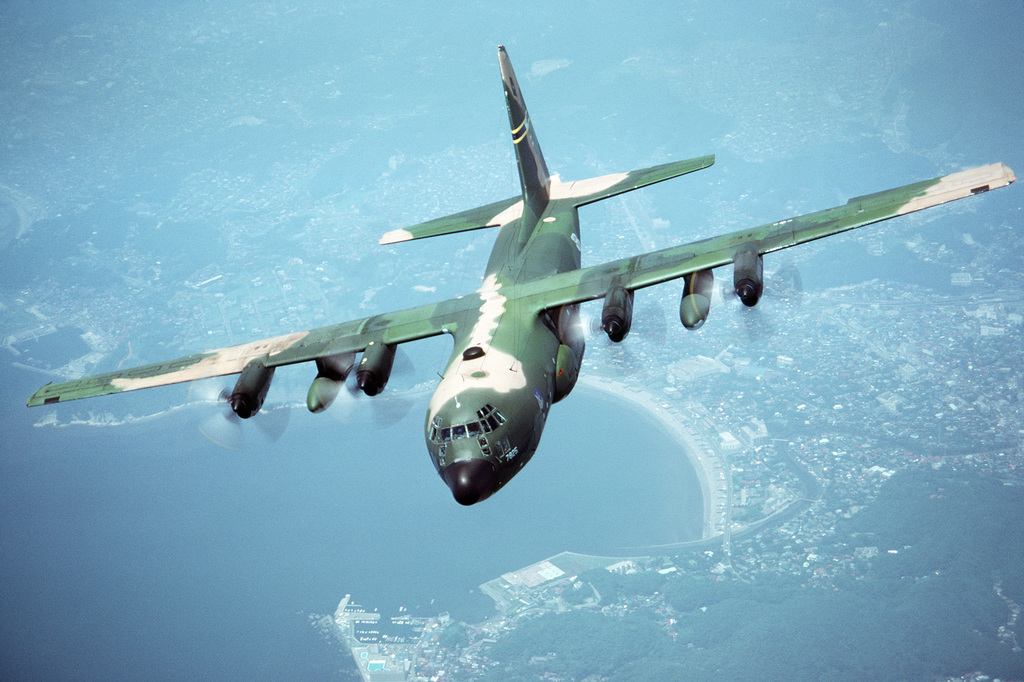 Front air. C130 самолет. AC-130j Ghostrider Gunship. Air Front.