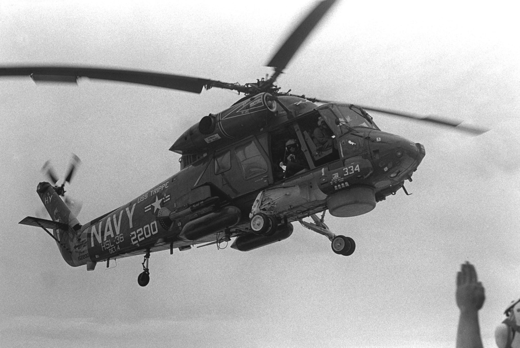 A Light Helicopter Anti-submarine Squadron 36 (HSL-36) SH-2F Seasprite ...