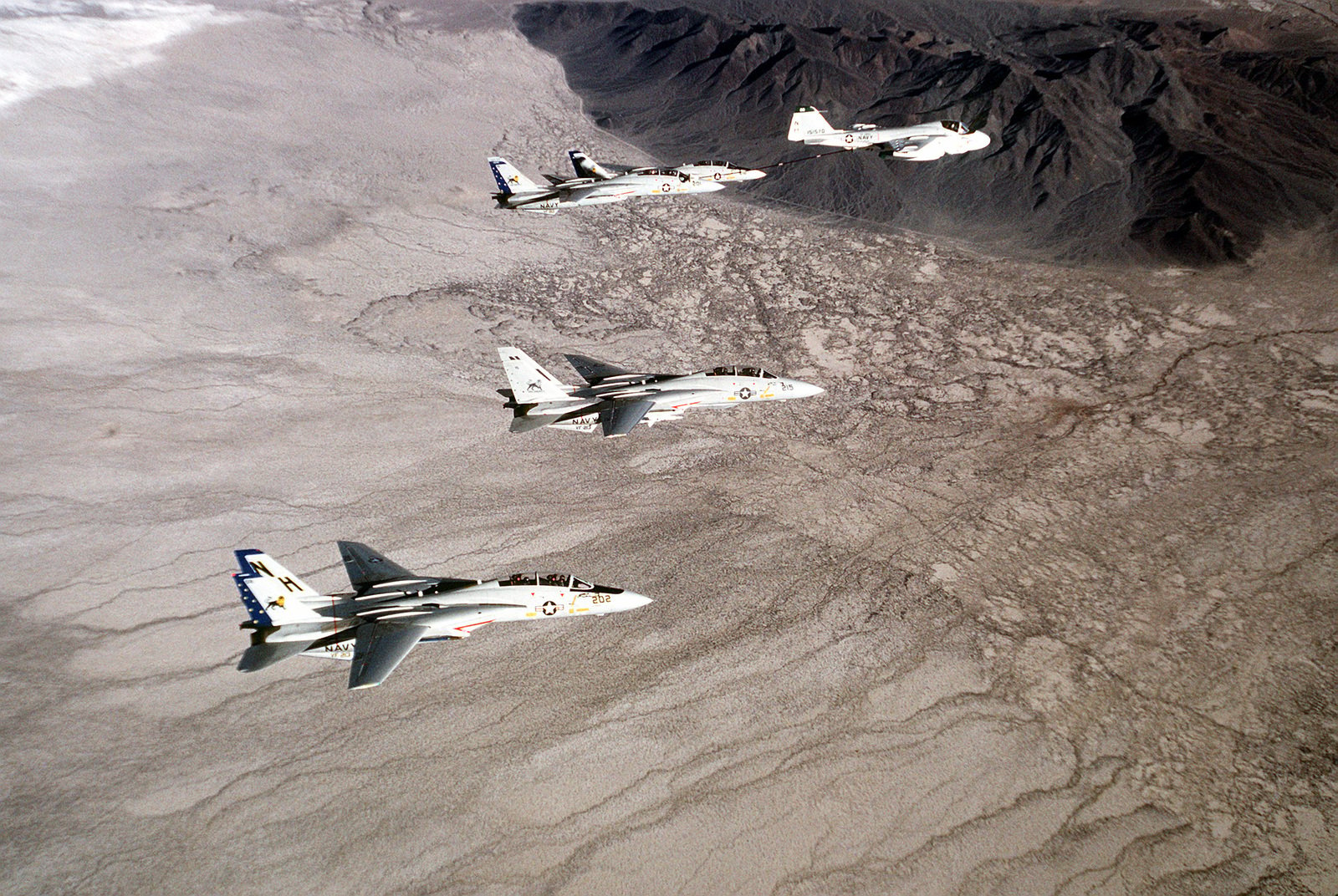 Four F 14 Tomcat Aircraft From Fighter Squadron 213 Vf 213 Are Refueled From A Ka 6 Intruder Aircraft In Flight Near Nas Fallon Nevada U S National Archives Public Domain Image