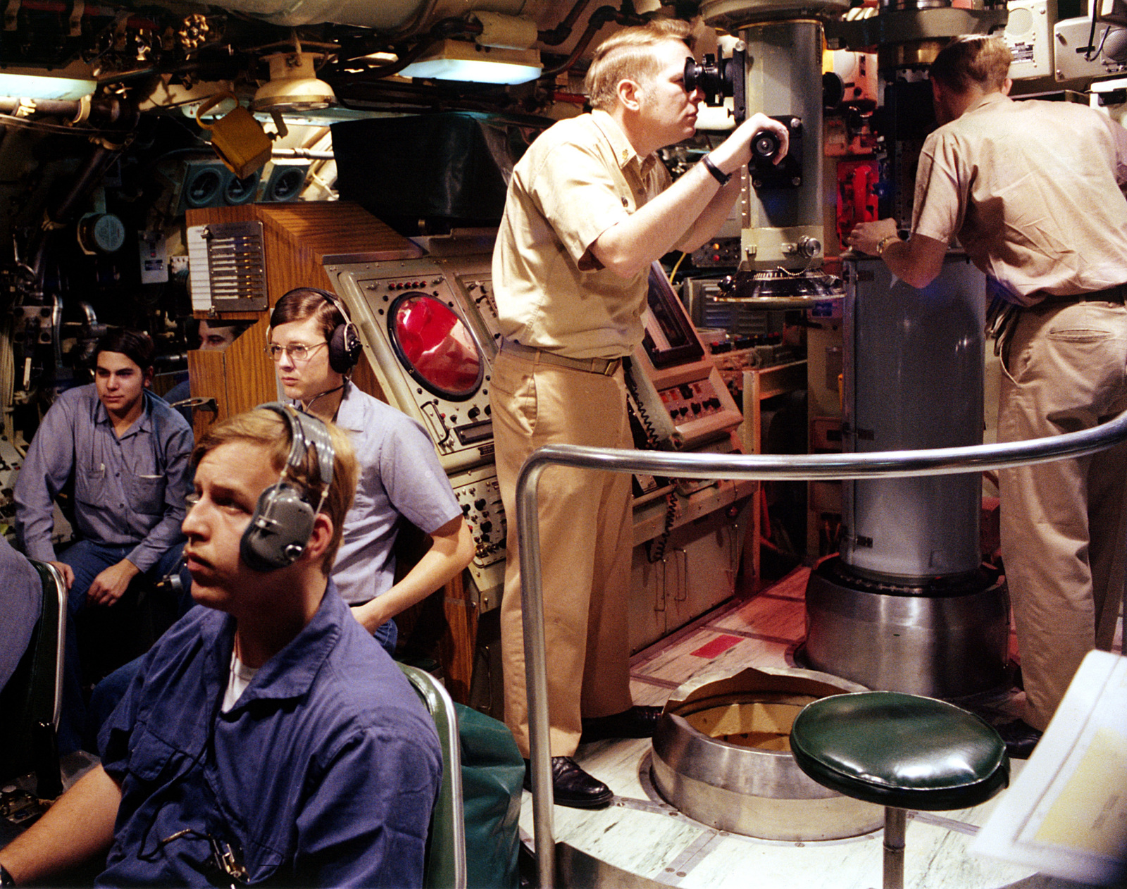 An Officer Aboard A Sturgeon Class Nuclear Powered Attack