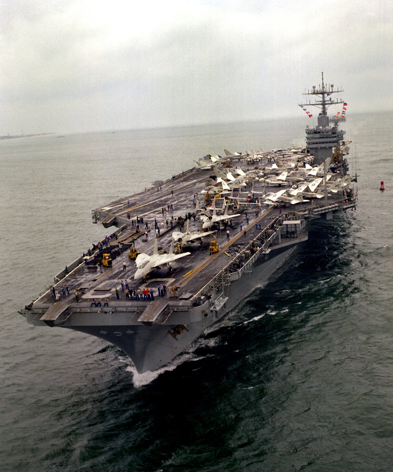 Uss Nimitz Deck