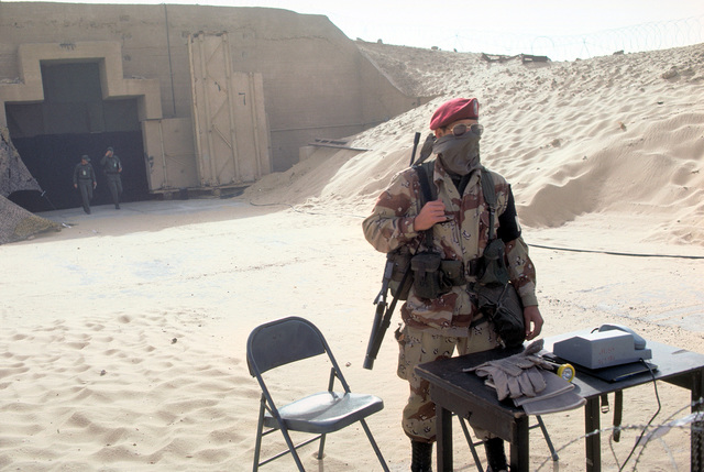 Army Sgt. Cory Ballentine, a jumpmaster with the 82nd - NARA & DVIDS Public  Domain Archive Public Domain Search