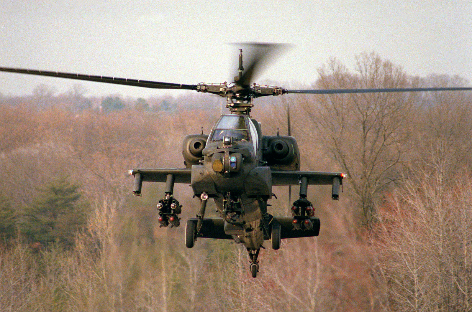 apache helicopter front view