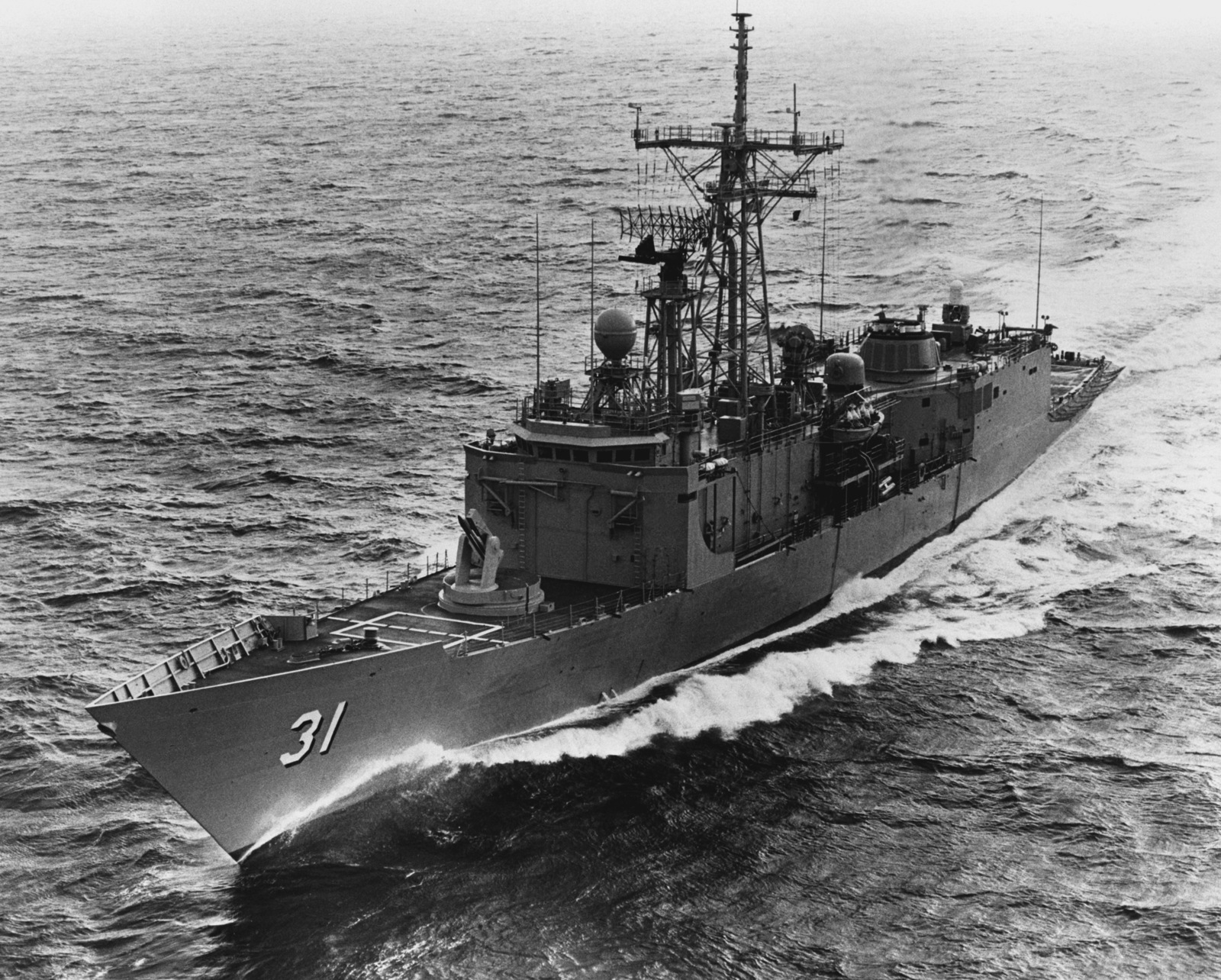 Фрегата uss stark. USS Stark (FFG-31). Фрегат Старк. Американский Фрегат "Старк".