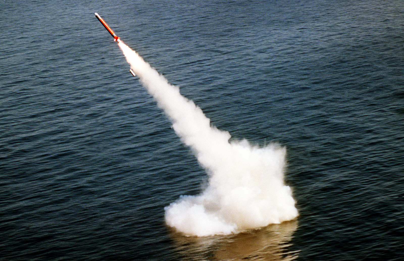 tomahawk cruise missile