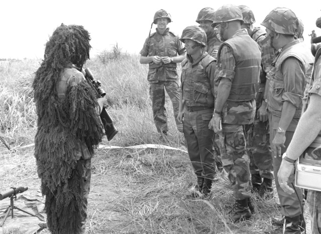 vietnam war ghillie suit