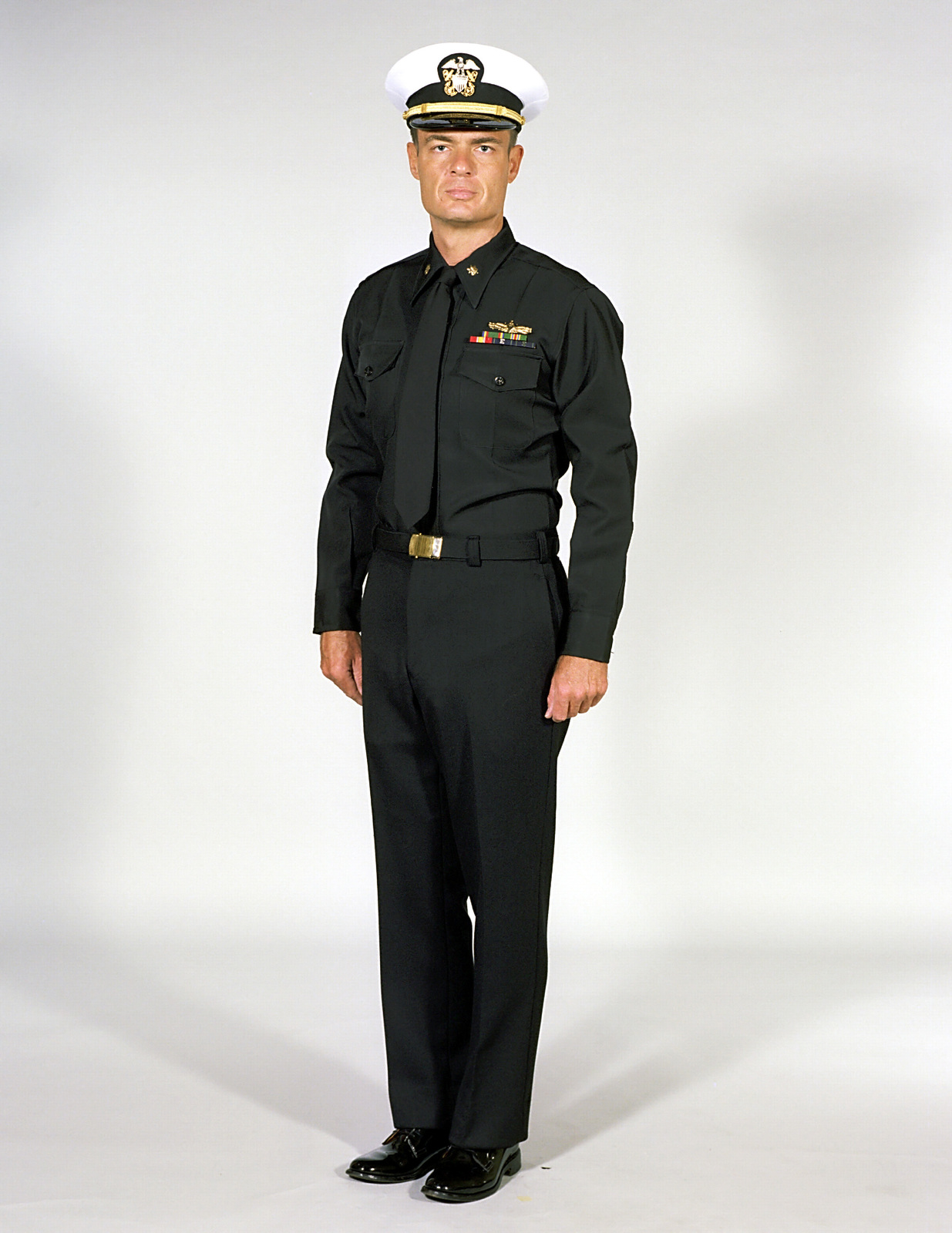 Navy Uniforms: Men's Winter Blue, Officer. 1984 Uniform Regulations ...