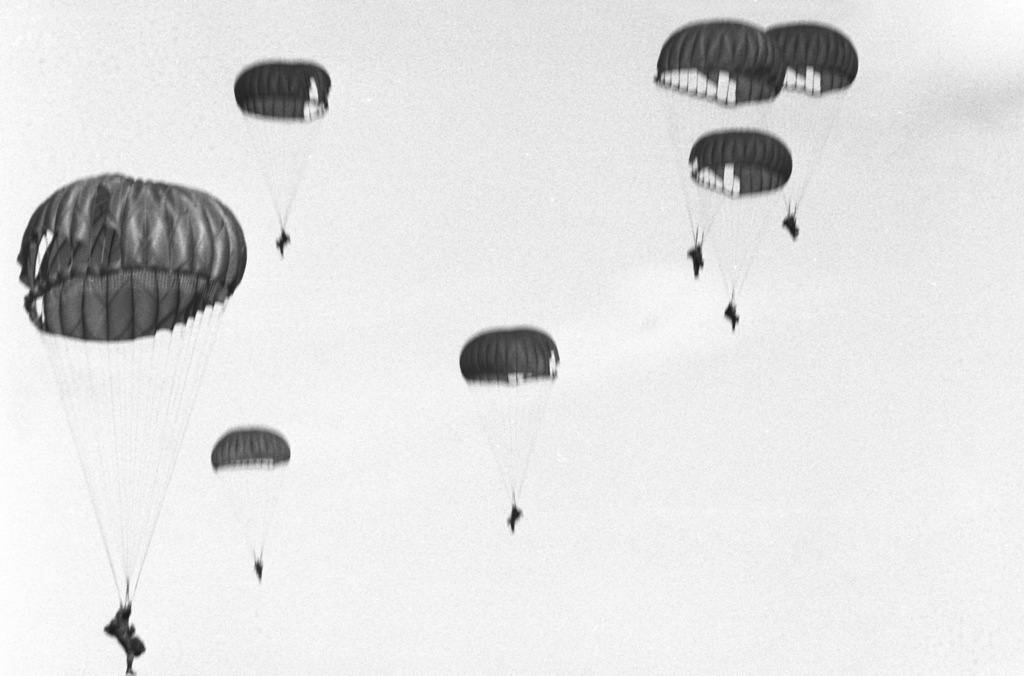 Paratroopers of World War 2 