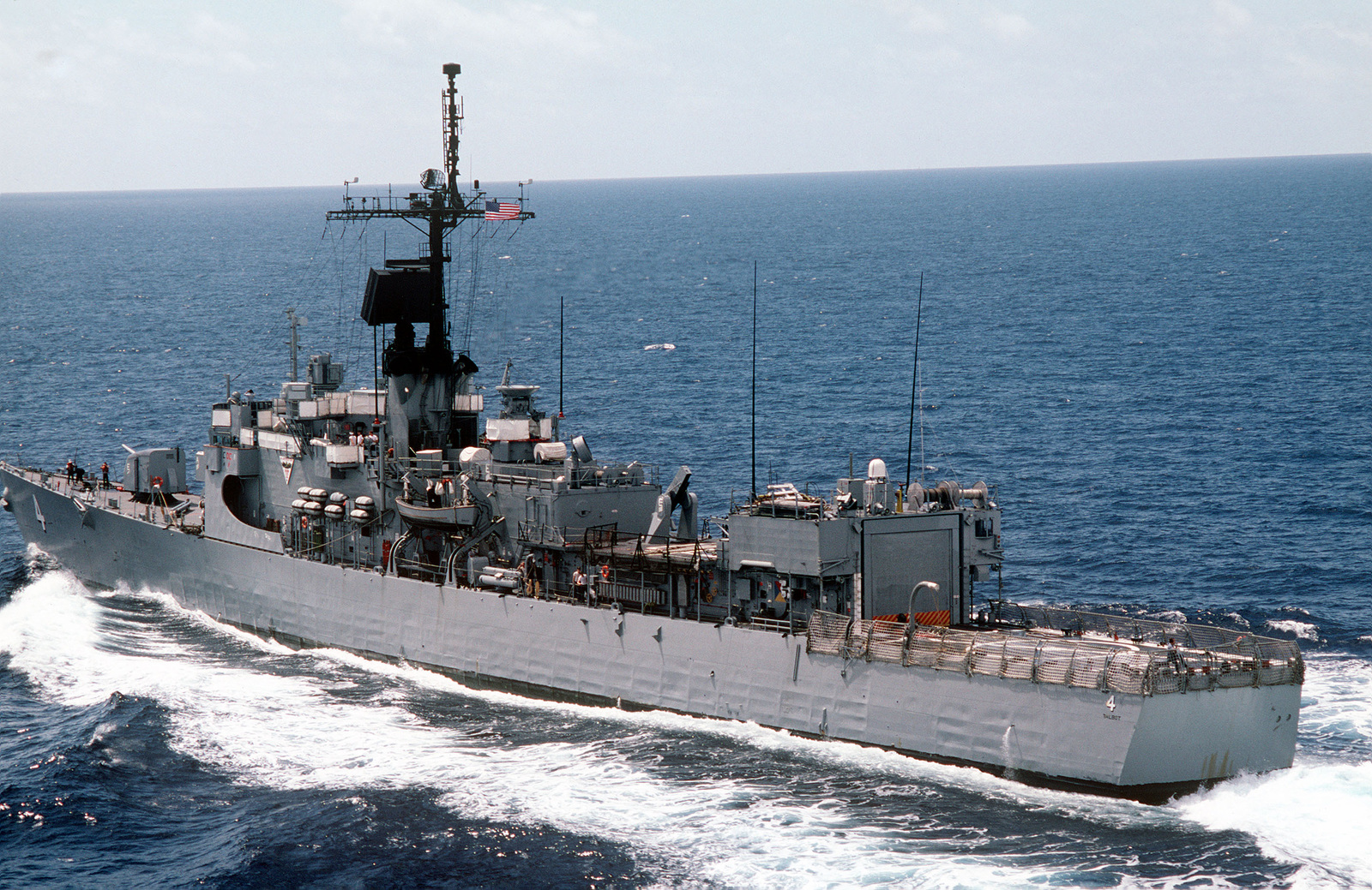 A port quarter view of the guided missile frigate USS TALBOT (FFG 4 ...