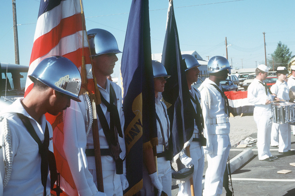 File:970403-N-1016M-001 Navy Color Guard.jpg - Wikimedia Commons