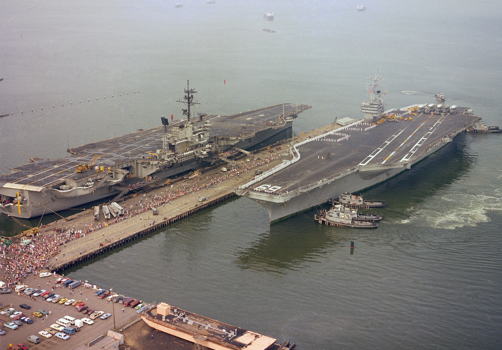 An aerial view of the nuclear-powered aircraft carrier USS DWIGHT D ...