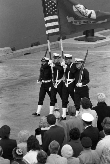 File:970403-N-1016M-001 Navy Color Guard.jpg - Wikimedia Commons