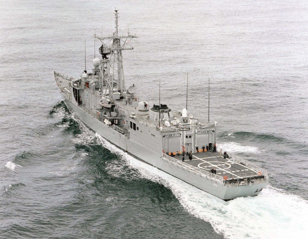 Uss stark. USS Stark (FFG-31). USS java Фрегат. FFG 618 Martin.
