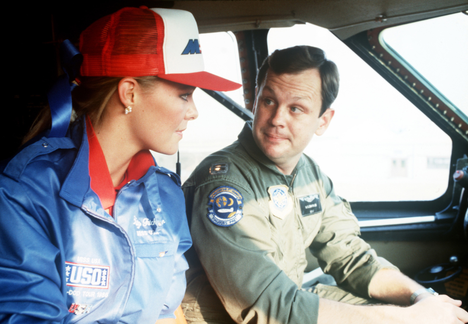 Miss Usa Christy Fichtner Receives An Orientation From 41st Military Airlift Squadron C 141b