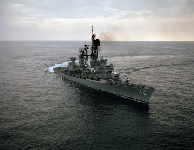 A Starboard View Of The Guided Missile Destroyer Uss Coontz (ddg 40 