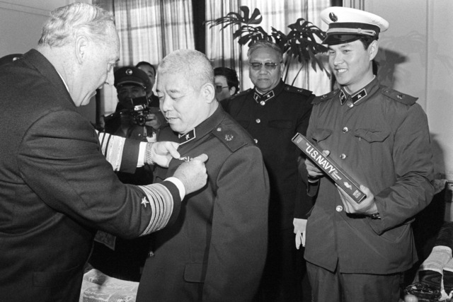 Admiral (ADM) James A. Lyons Jr., commander in chief, US Pacific Fleet ...