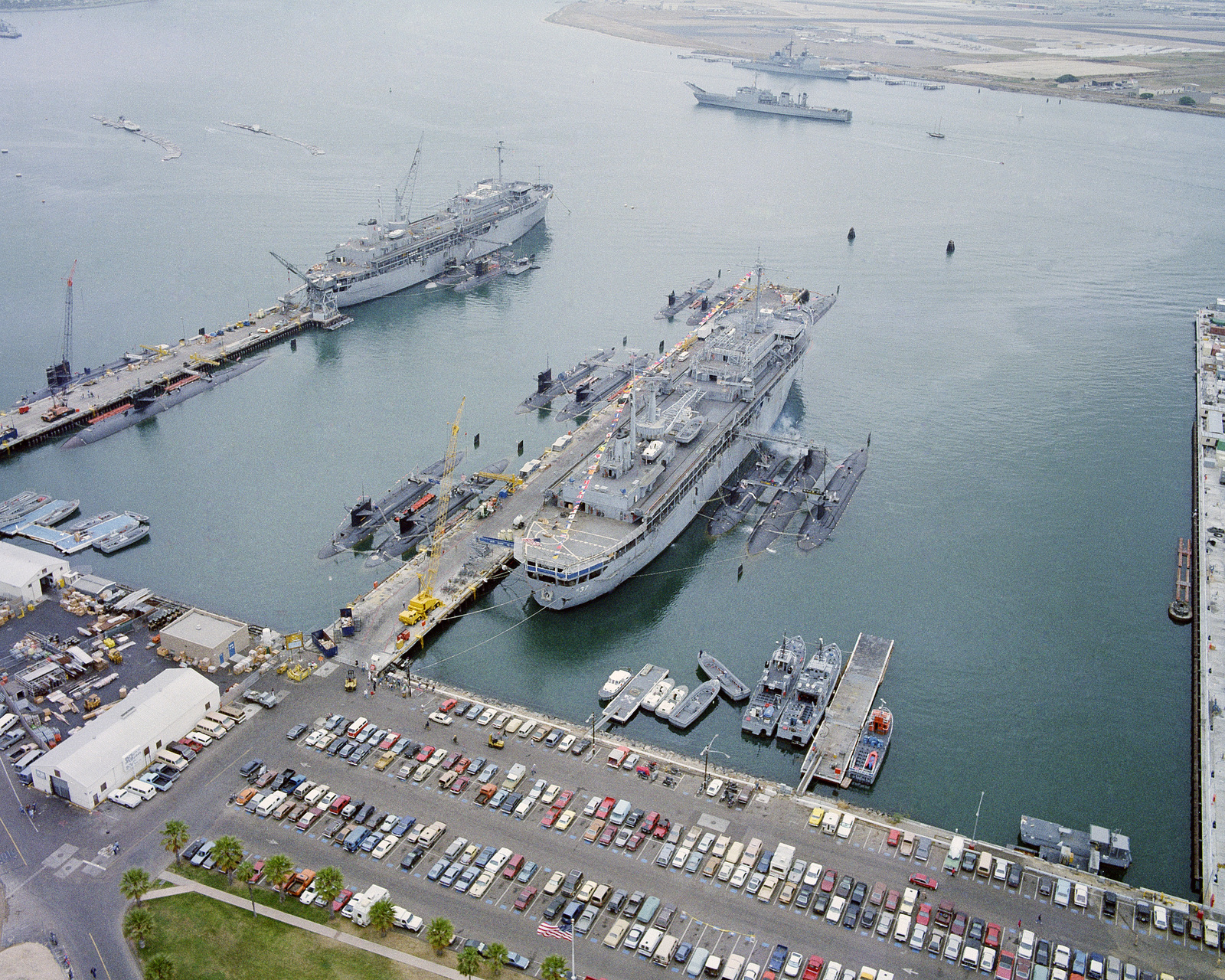 An aerial starboard quarter view of the Submarine Tenders USS DIXON (AS ...