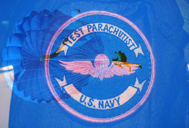 The US Navy test parachutist shoulder patch - PICRYL - Public Domain ...