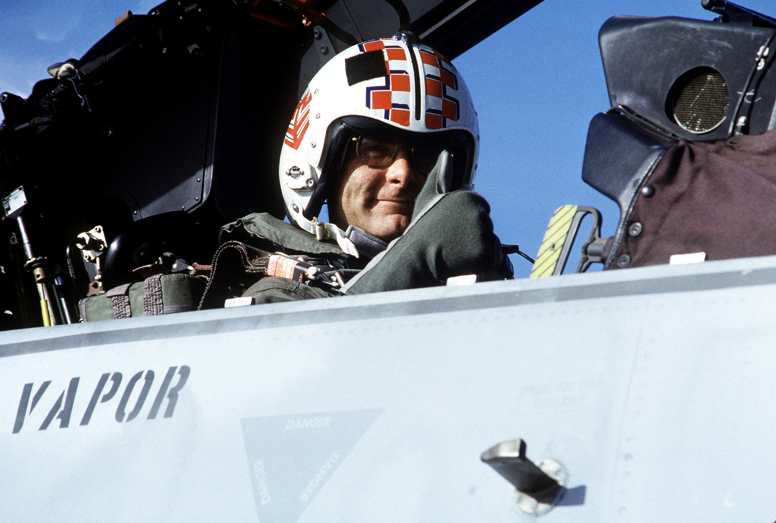 A Fighter Squadron 211 Vf 211 Radar Intercept Officer Rio Gives Thumbs Up From The Back Seat Of An F 14a Tomcat Aircraft U S National Archives Public Domain Image