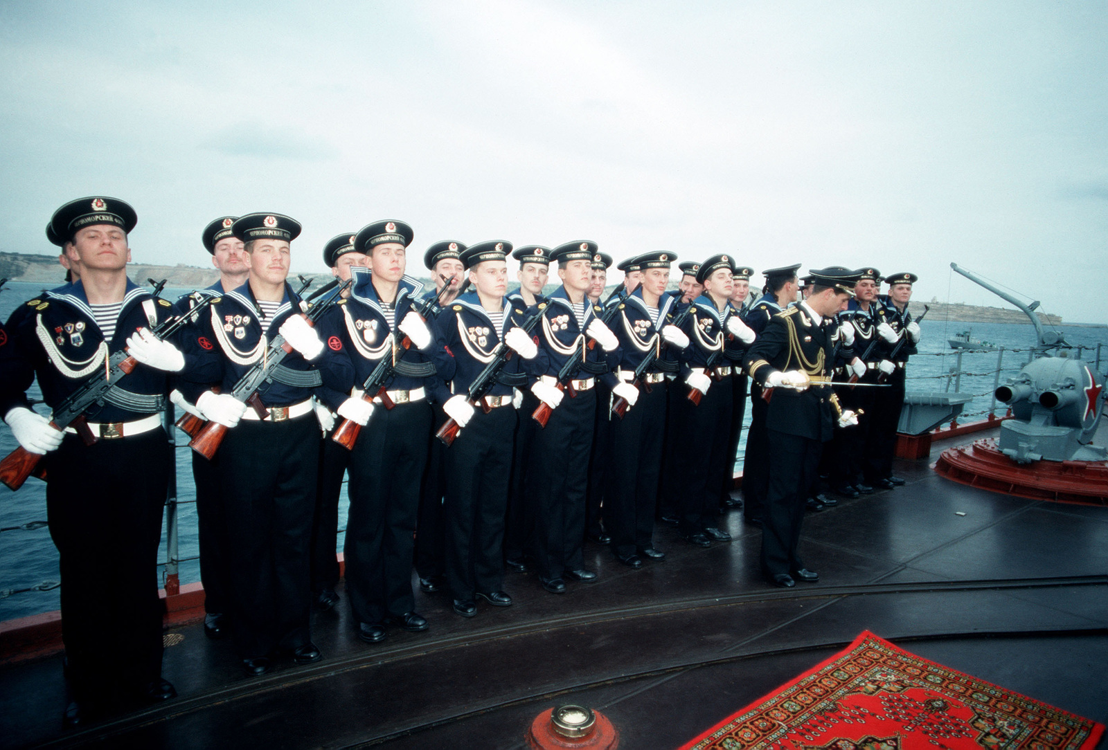 Экипаж крейсера Москва
