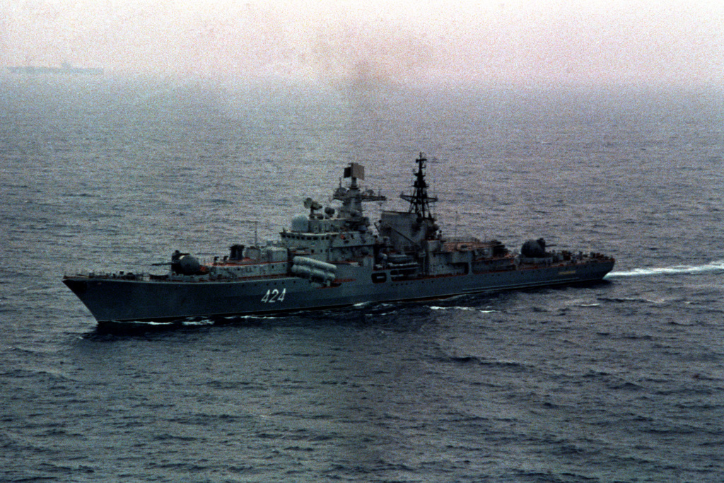 A port bow view of the Soviet Sovremenny class destroyer OKRYLENNY ...