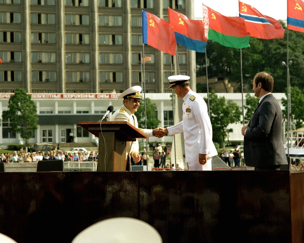 Admiral Gennadi Khvatov Second From Left Commander Soviet Pacific Fleet And Admiral Charles 6805