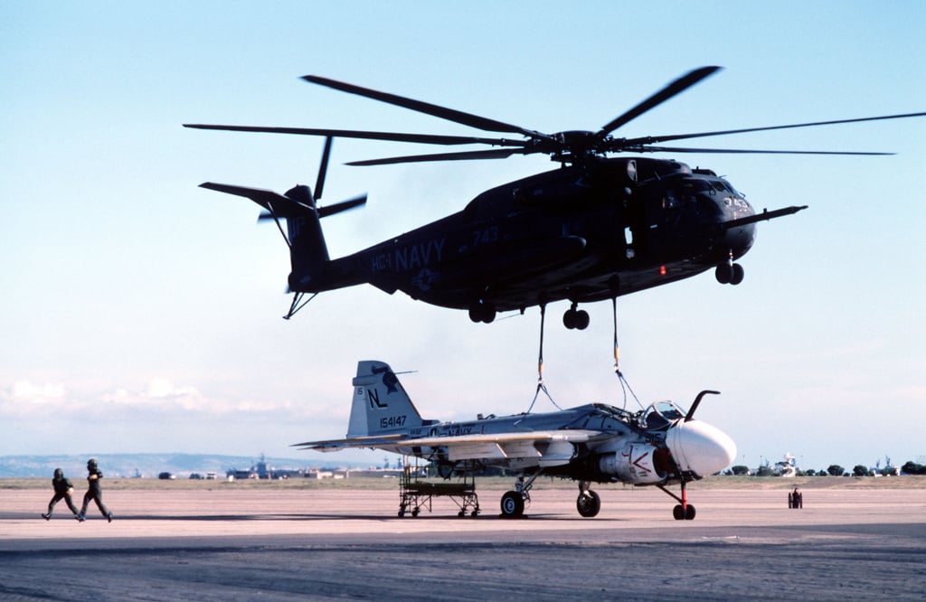 A CH-53E Super Stallion Helicopter From Helicopter Combat Support ...