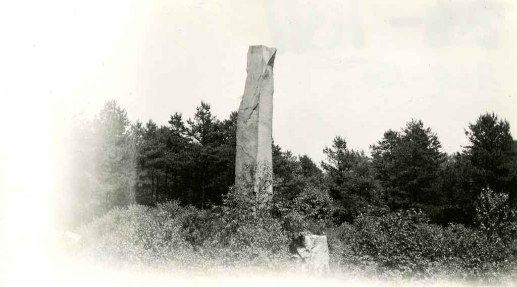 Great Swamp Fight Monument – South Kingstown, Rhode Island - Atlas Obscura