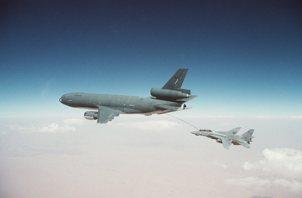 A Fighter Squadron 14 (VF-14) F-14A Tomcat aircraft is refueled by an ...