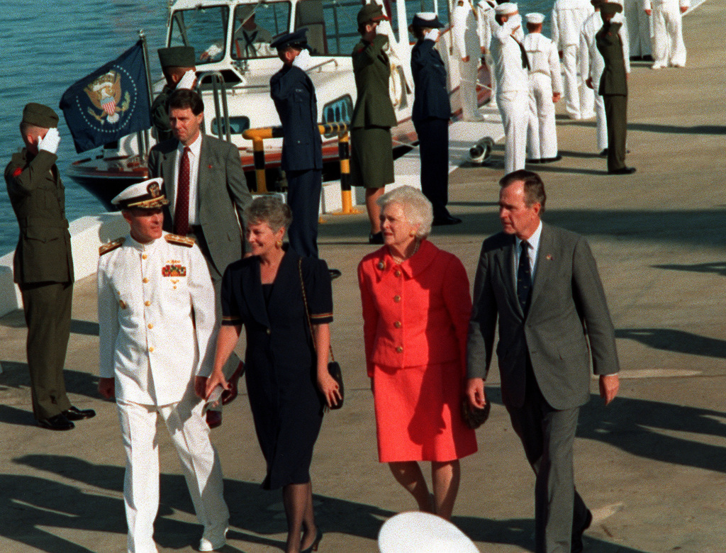 President George Bush Right And His Wife Barbara Are Accompanied By Adm Charles R Larson 7806