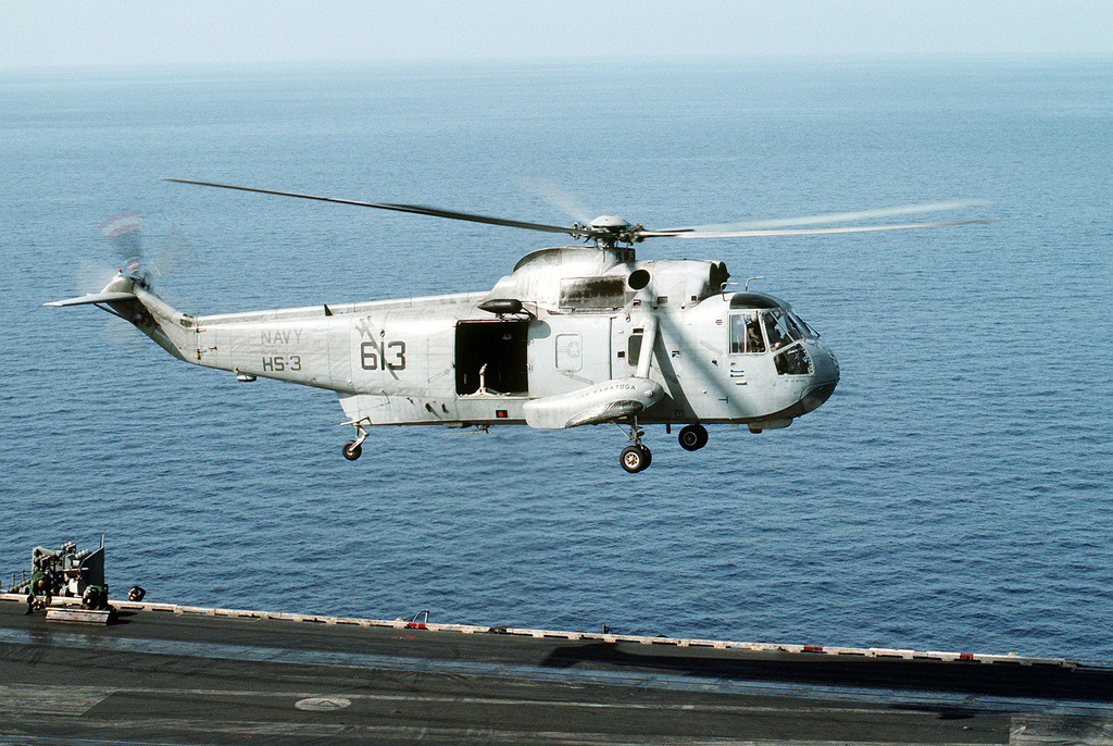 An SH-3H Sea King helicopter from Helicopter Anti-Submarine Squadron 3 ...