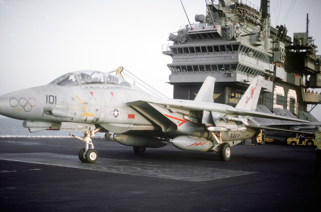 F 14 tomcat фото