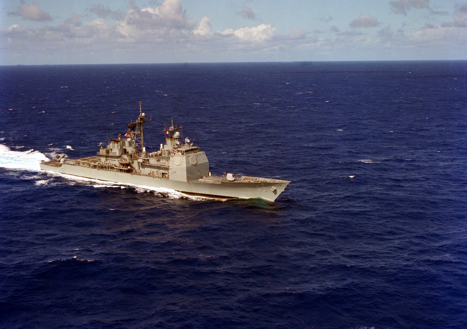 A Starboard Bow View Of The Guided Missile Cruiser Uss Leyte Gulf Cg