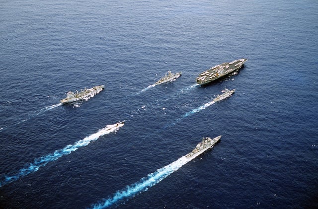 An aerial starboard quarter view of WestPac '93 Battle Group Foxtrot ...