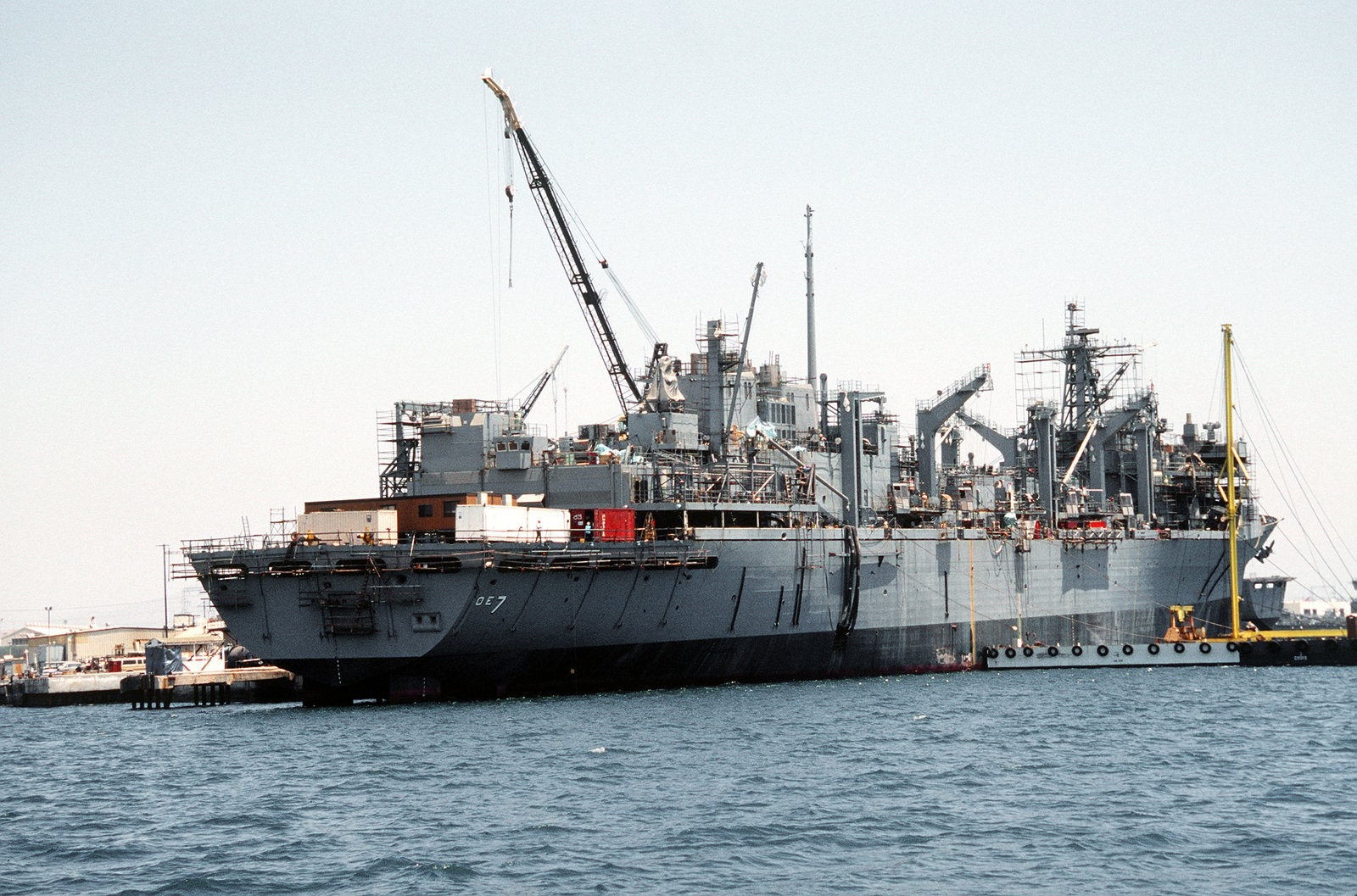 A starboard quarter view of the fast combat support ship RAINIER (AOE-7 ...