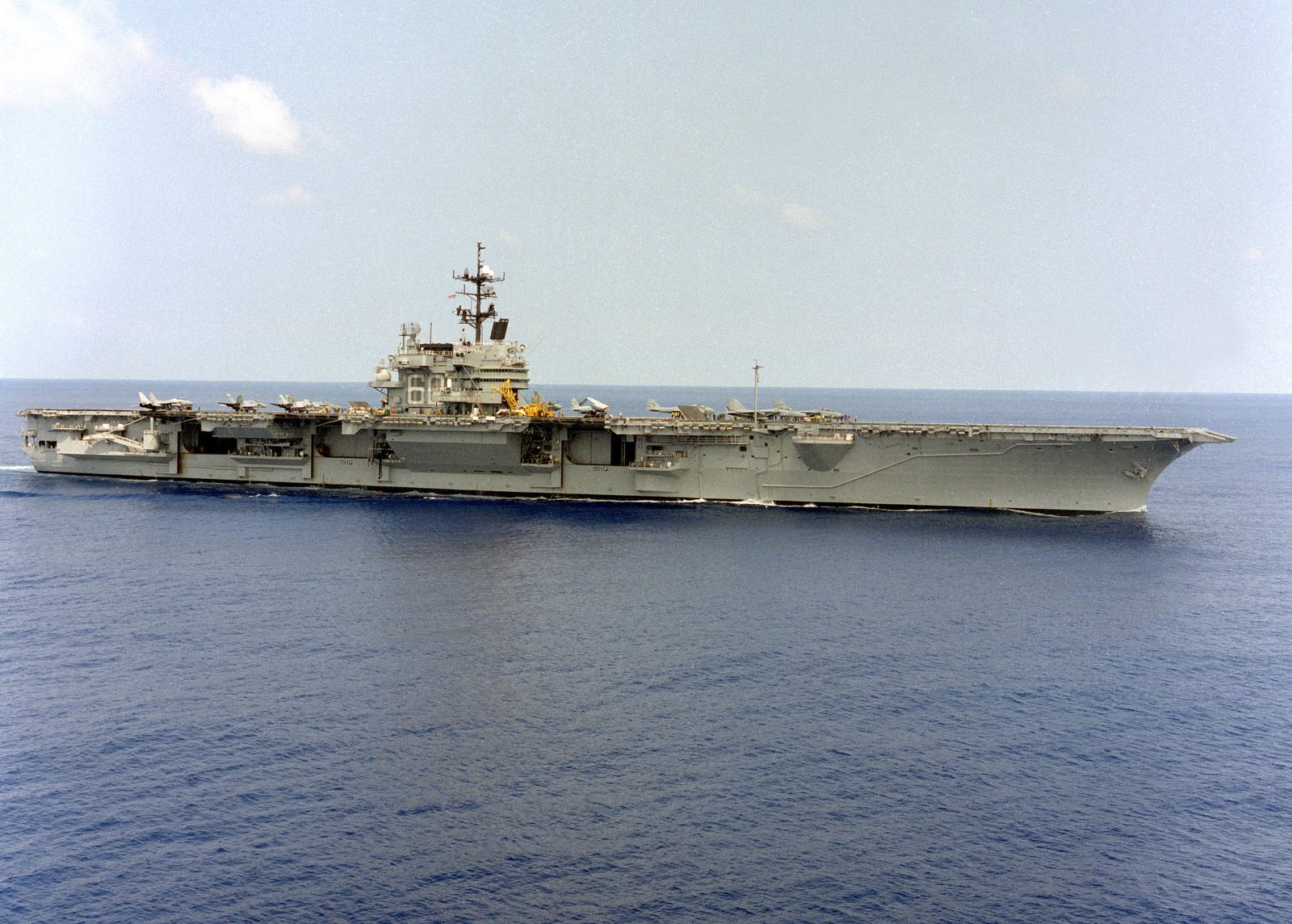 A starboard bow view of the aircraft carrier USS SARATOGA (CV-60 ...