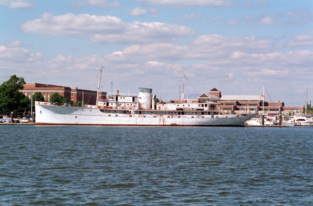 A port beam view of the former auxiliary gunboat/yacht WILLIAMSBURG (PG ...