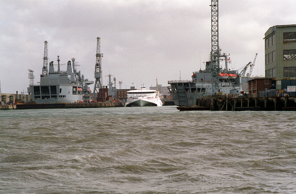 The Fleet Oiler HMS FORT VICTORIA (A-387) (left) Is Moored In A Dry ...