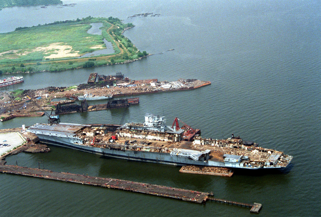 Md страна. Сиде порт корабли. USS Coral Sea CV-43 Draving. Outer Harbor Viterra. Outer Harbor.