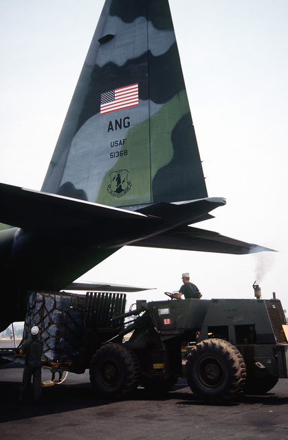 San Francisco 49ers honored 173rd Fighter Wing Airmen following