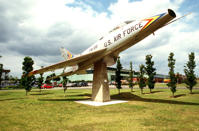 RAF Mildenhall, RAF Lakenheath Airmen represent U.S. during pre