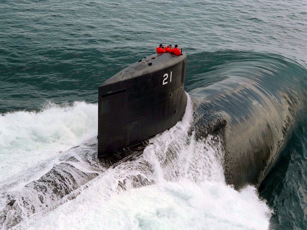 The U.S. Navys newest attack submarine, USS SEAWOLF (SSN 21), conducts ...